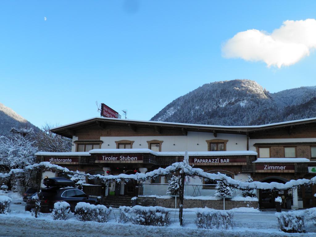 וורגל Hotel Tiroler Stuben מראה חיצוני תמונה